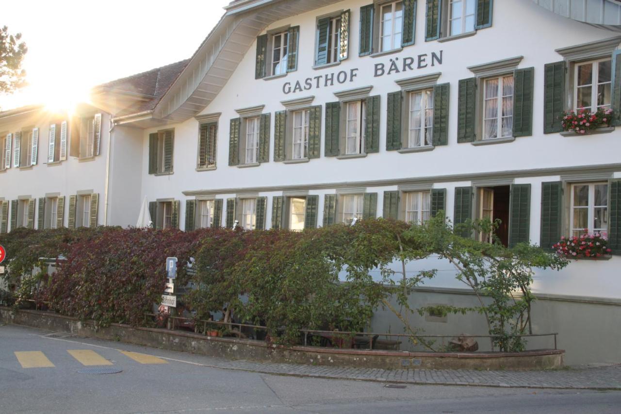 Gasthof Baeren Laupen Zewnętrze zdjęcie